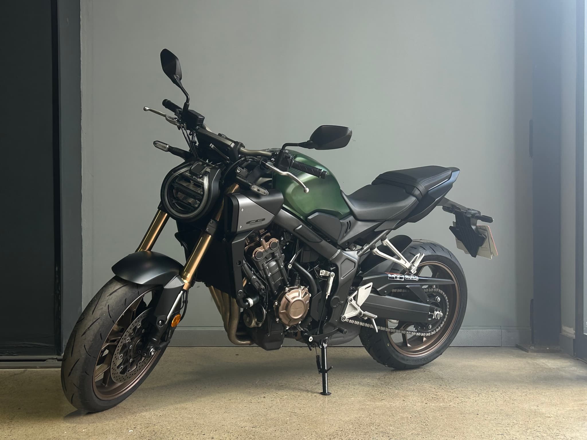 Honda CB650R E-CLUTCH