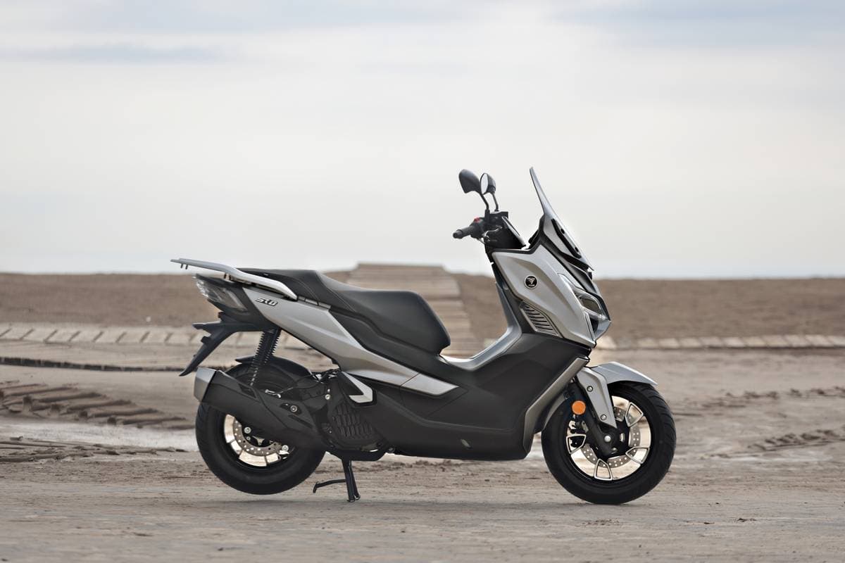 Detalle de SR1 125 Voge 11