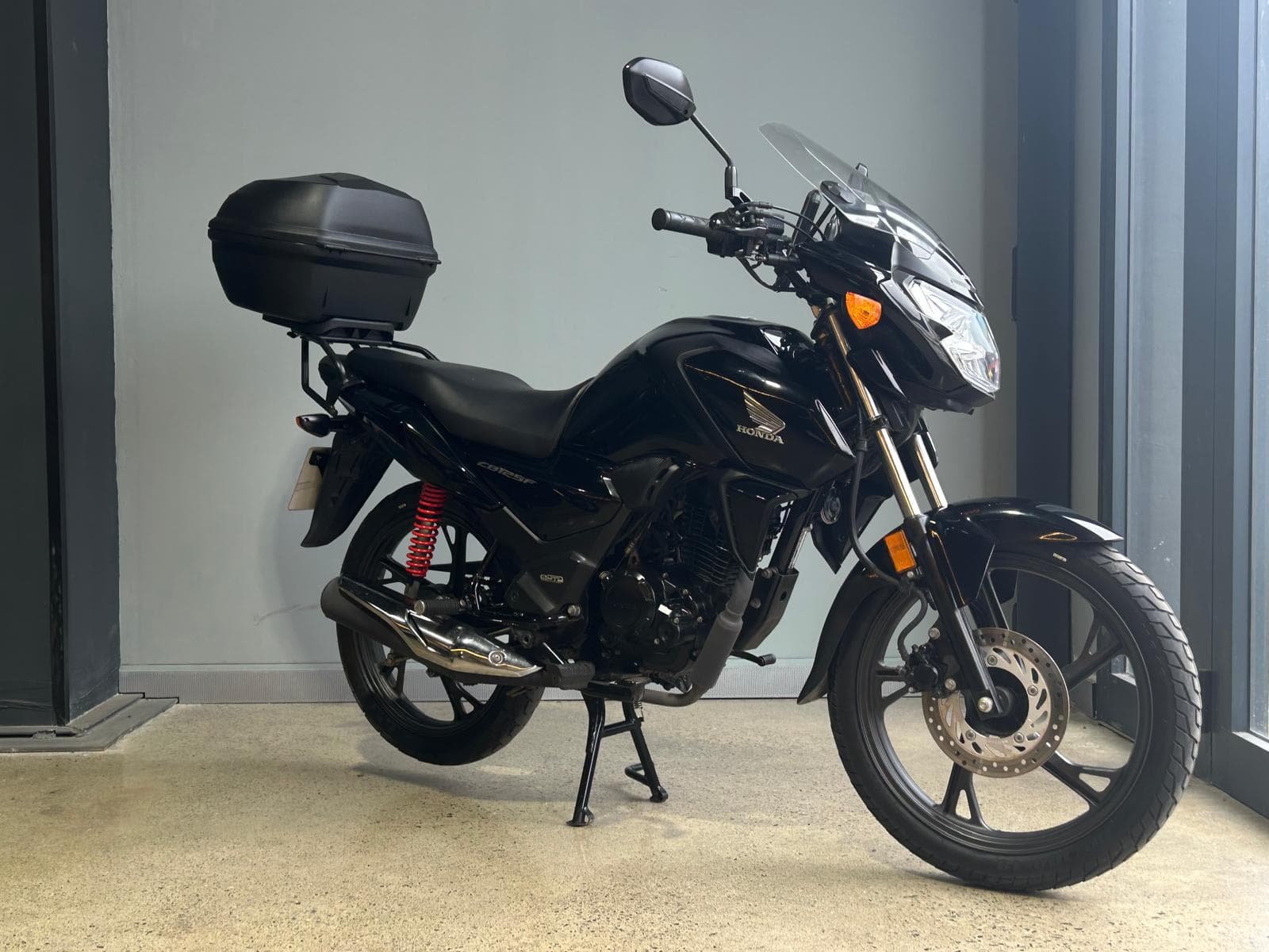 Honda CB125F