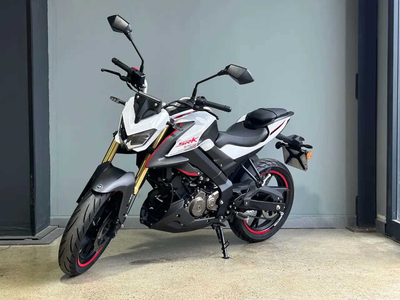 QJ Motor SRK 125 S